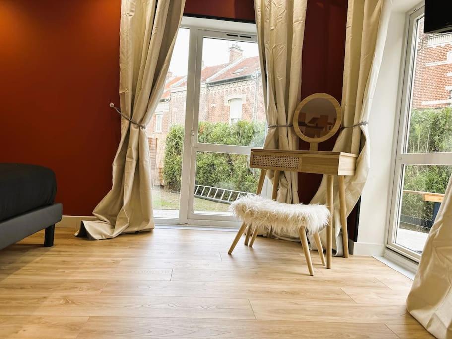 Loft O'Chalet - 10 Min Gare - Parking Prive Amiens Bagian luar foto